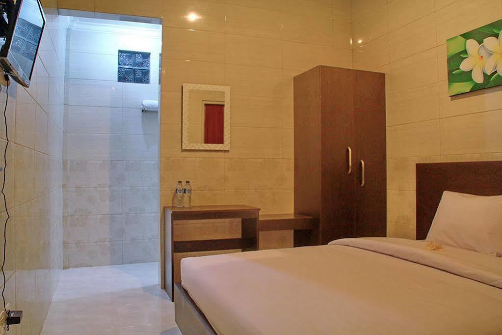Angkul Angkul Beach Inn Kuta By Kamara Εξωτερικό φωτογραφία